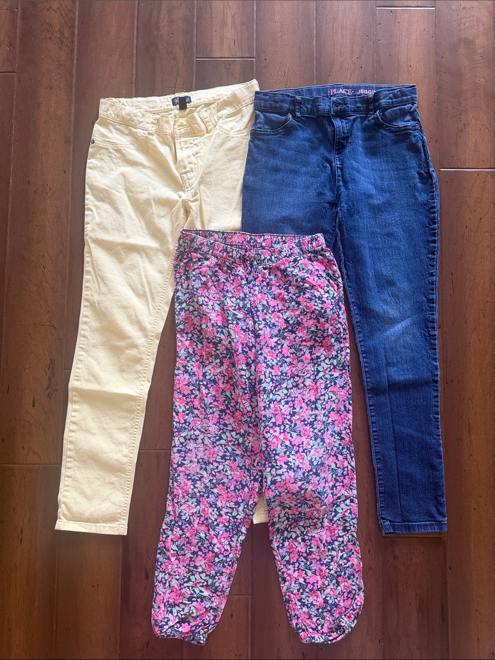 Pink Floral Elastic-Waist Kids Pants - Place/Jeggings Blue, yellow and floral.